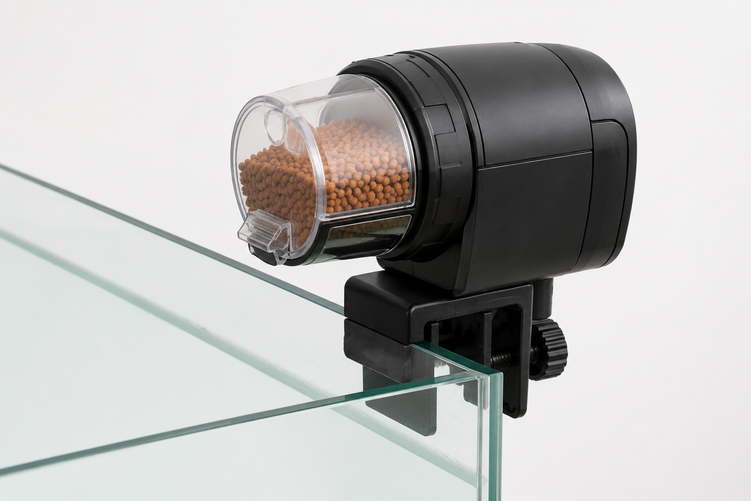 alimentador automático de aquário – equipamento opcional que facilita a rotina do aquarista